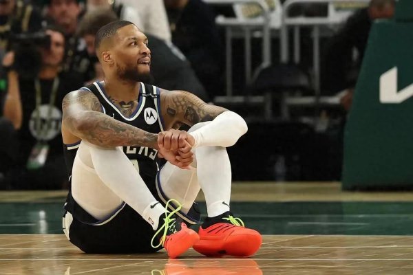 Lillard, 35 tuổi, sống cuộc số