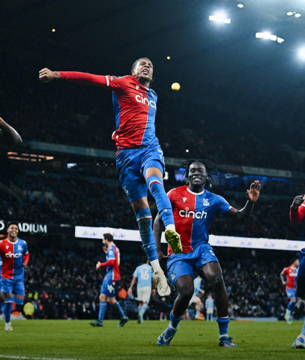 Crystal Palace đã xuống Cúp châu Âu, Nottingham Forest nâng cấp lên UEFA Cup và trở thành người chiến thắng lớn