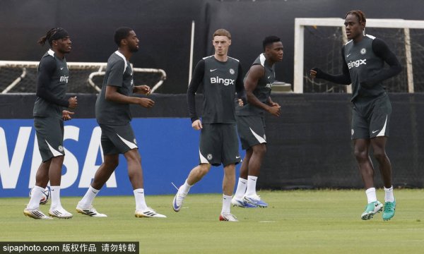 Chelsea 3: 0 Crush Paris! Thiên tài mặt lạnh Cole Palmer là một vị thần trong một trận chiến