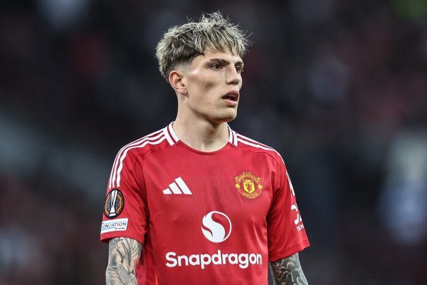 TA: Garnacho và Rodgers là mục